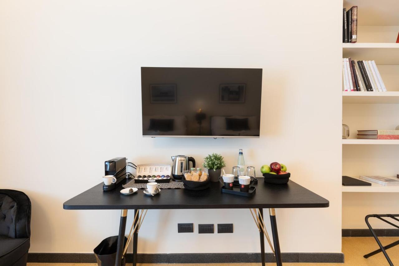 Foresteria Di Piazza Cavour - Luxury Suites & Guest House โรม ภายนอก รูปภาพ