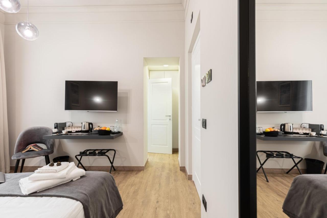 Foresteria Di Piazza Cavour - Luxury Suites & Guest House โรม ภายนอก รูปภาพ