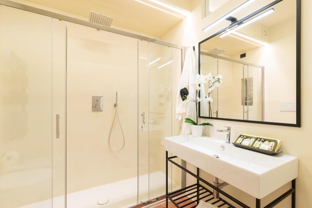 Foresteria Di Piazza Cavour - Luxury Suites & Guest House โรม ภายนอก รูปภาพ